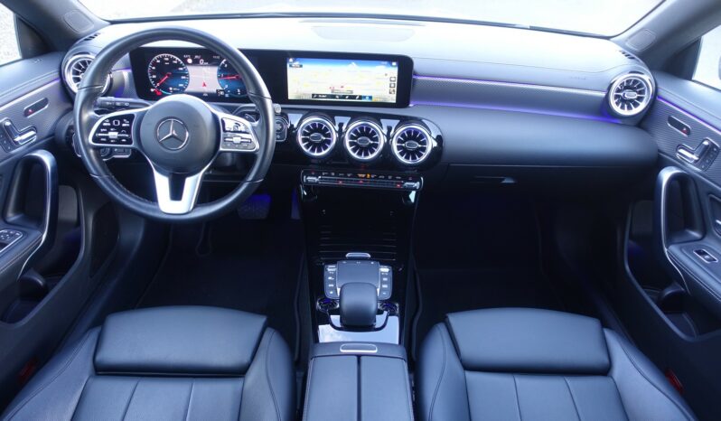 MERCEDES CLASSE CLA 200D SHOOTING BRAKE 150 CH 8G-DCT complet