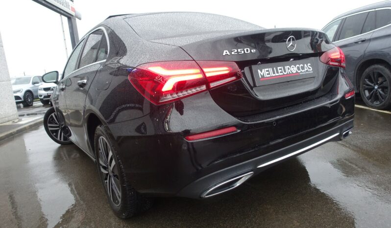 MERCEDES CLASSE A 250 E BERLINE 218 CH EQ POWER HYBRIDE 8G-DCT complet