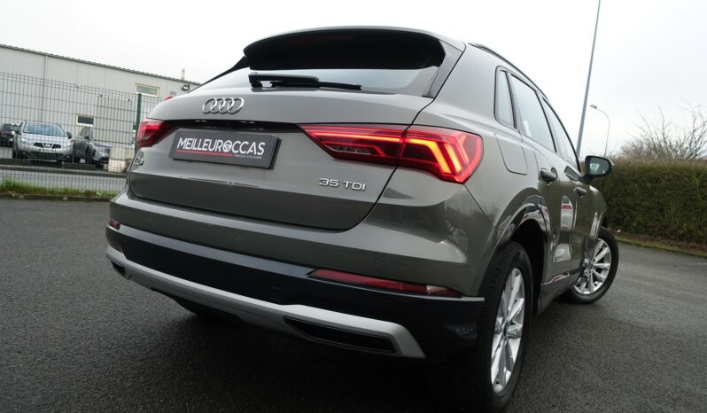 AUDI Q3 35 TDI 150 CH S-TRONIC complet