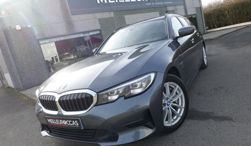 BMW 330 EA E-DRIVE HYBRIDE BVA 184 CH THERMIQUE + 110 CH ÉLECTRIQUE complet