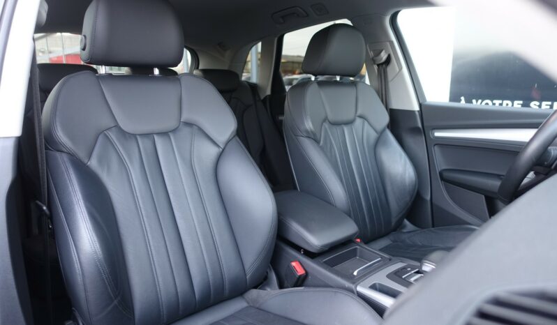 AUDI Q5 50 TFSI E 299 CH QUATTRO S-TRONIC HYBRIDE RECHARGEABLE complet