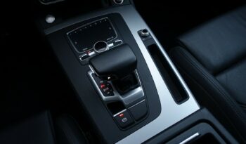 AUDI Q5 50 TFSI E 299 CH QUATTRO S-TRONIC HYBRIDE RECHARGEABLE complet