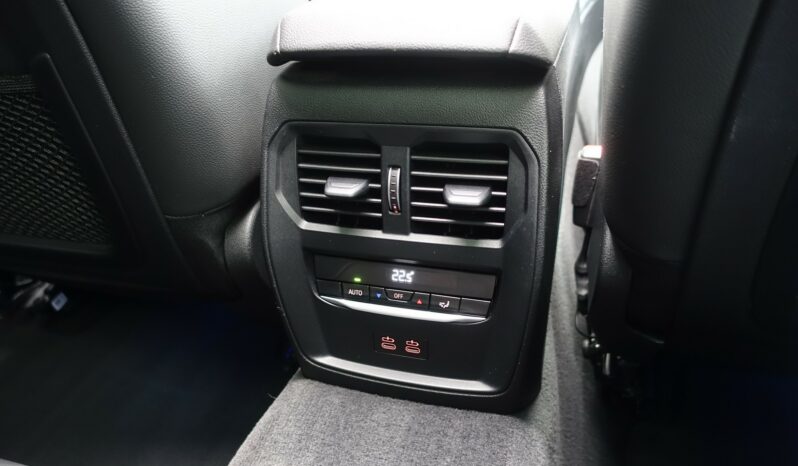 BMW 330 EA TOURING HYBRIDE RECHARGEABLE 292 CH BVA PACK M complet