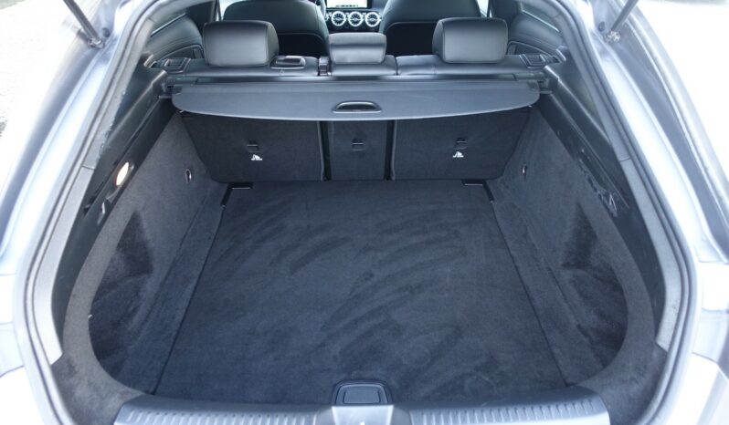 MERCEDES CLASSE CLA 200D SHOOTING BRAKE 150 CH 8G-DCT complet