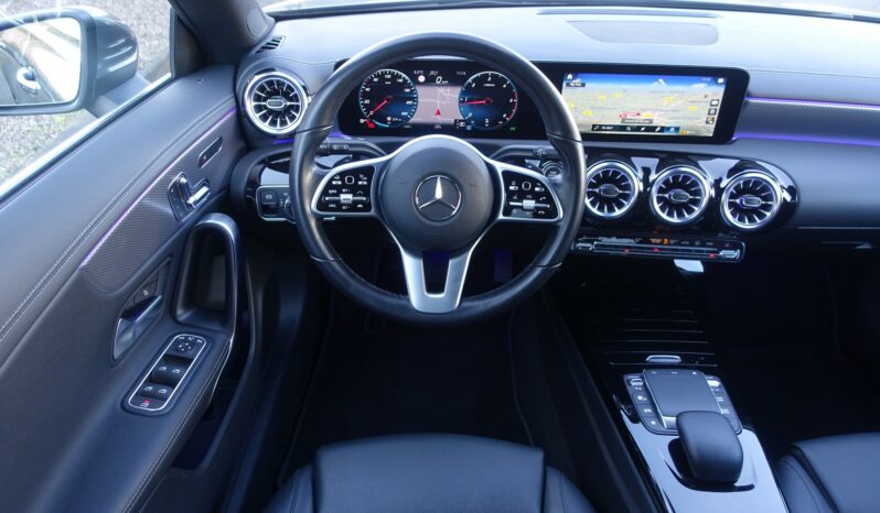 MERCEDES CLASSE CLA 200D SHOOTING BRAKE 150 CH 8G-DCT complet