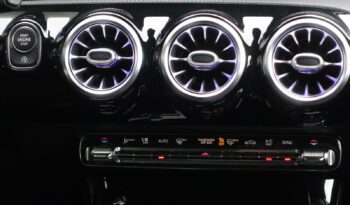 MERCEDES CLA 200D SHOOTING BRAKE 8G-DCT 150 CH AMG-LINE complet