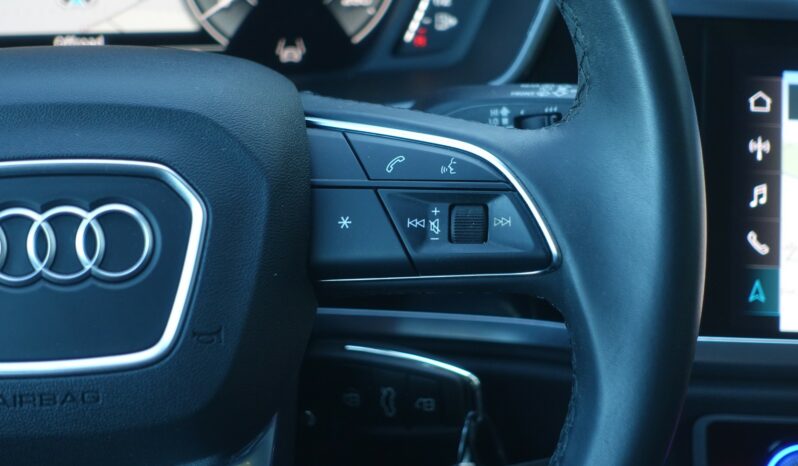 AUDI Q3 45 TFSI E S-TRONIC 245 CH HYBRIDE RECHARGEABLE complet