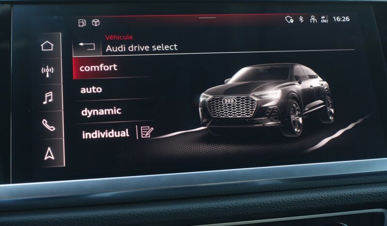 AUDI Q3 SPORTBACK 45 TFSI E S-TRONIC 245 CH HYBRIDE RECHARGEABLE complet