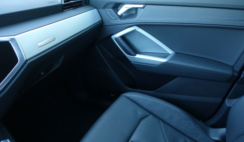 AUDI Q3 45 TFSI E S-TRONIC 245 CH HYBRIDE RECHARGEABLE complet