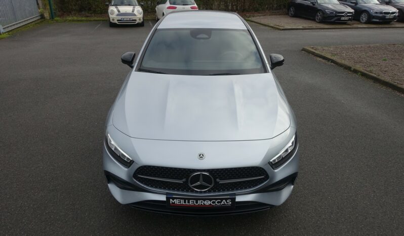 MERCEDES CLASSE A 250 E 8G-DCT 218 CH HYBRIDE RECHARGEABLE AMG-LINE complet