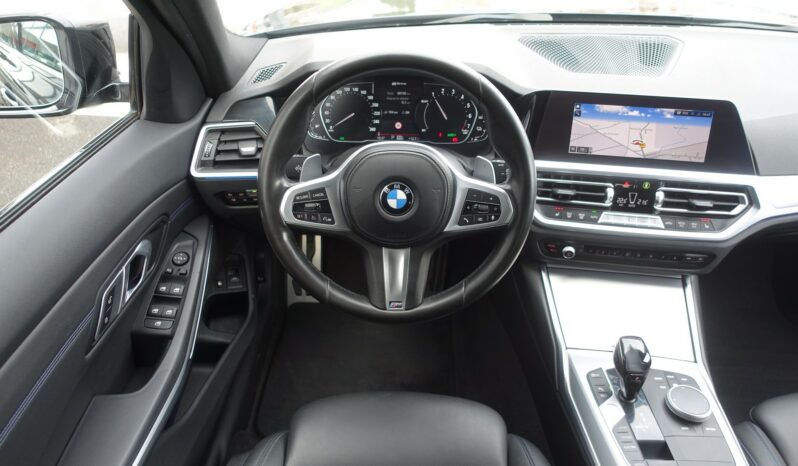 BMW 330 EA TOURING HYBRIDE RECHARGEABLE 292 CH BVA PACK M complet