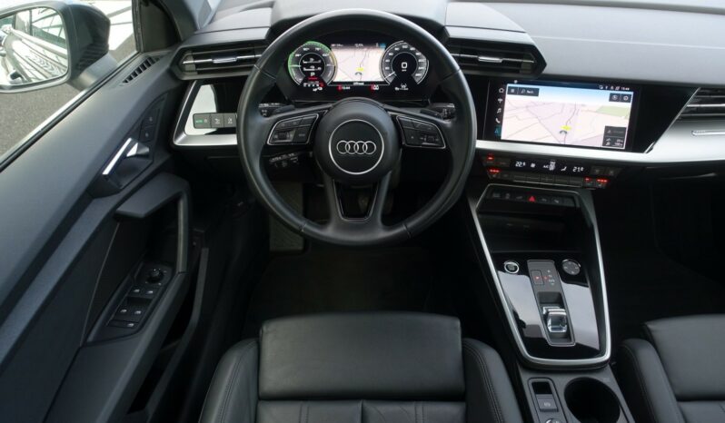 AUDI A3 SPORTBACK 40 TFSI E TRON S-TRONIC 204 CH HYBRIDE RECHARGEABLE  S-LINE complet