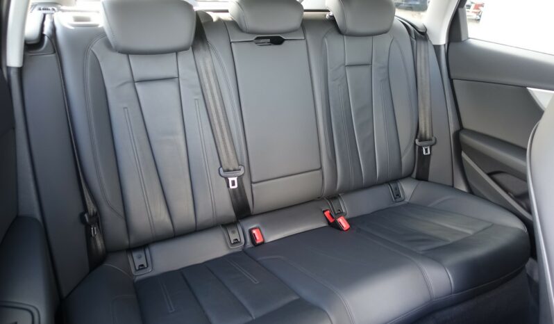 AUDI A4 AVANT 35 TDI MHEV S-TRONIC 163 CH complet