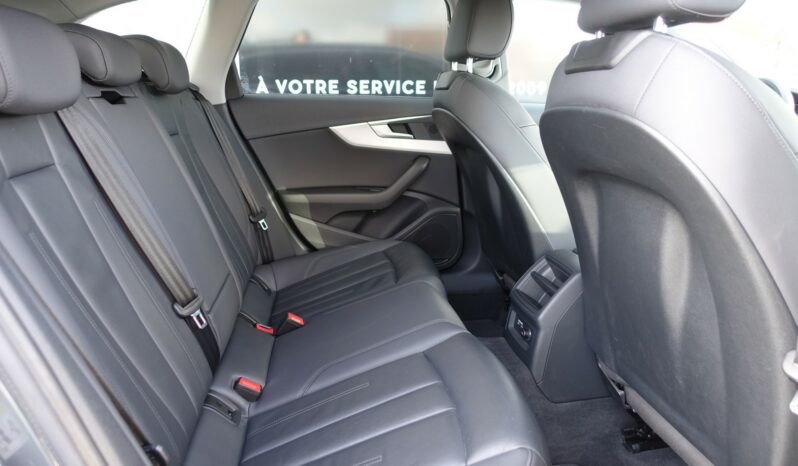 AUDI A4 AVANT 35 TDI MHEV S-TRONIC 163 CH complet