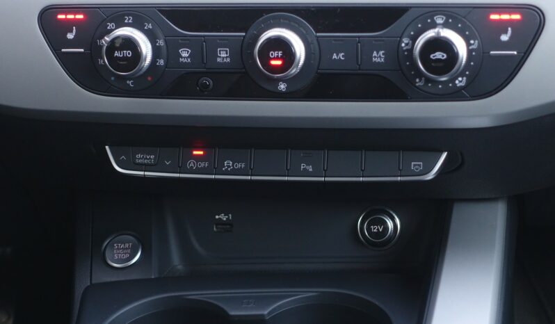 AUDI A4 AVANT 35 TDI MHEV S-TRONIC 163 CH complet