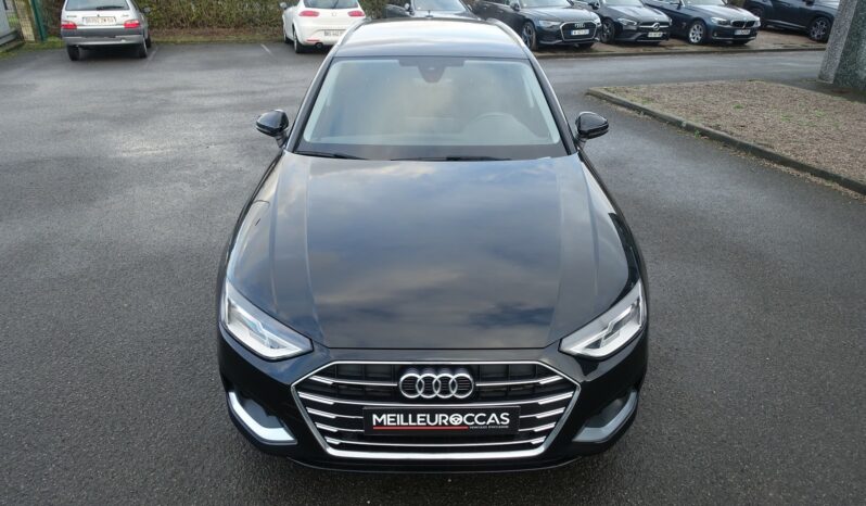 AUDI A4 AVANT 30 TDI MHEV PHASE 2 S-TRONIC complet