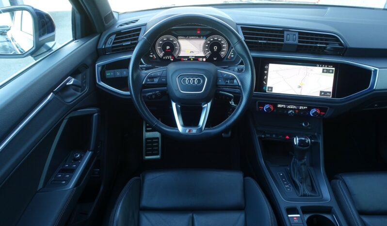 AUDI Q3 45 TFSI E S-TRONIC 245 CH HYBRIDE RECHARGEABLE  S-LINE complet
