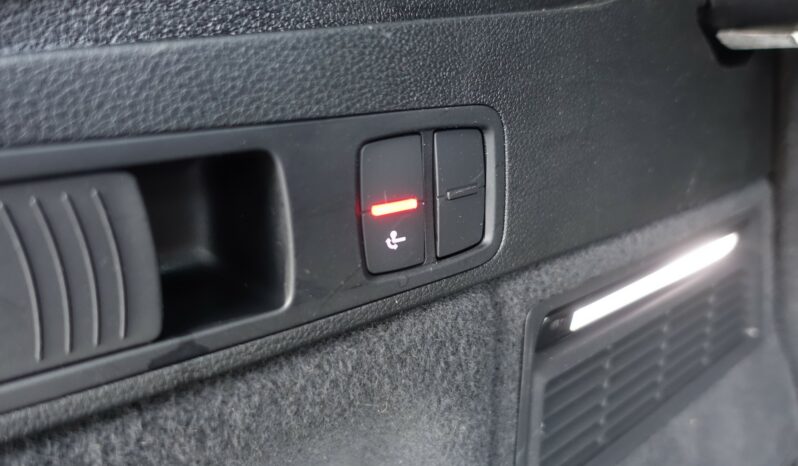 AUDI Q5 50 TFSI E 299 CH QUATTRO S-TRONIC HYBRIDE RECHARGEABLE complet