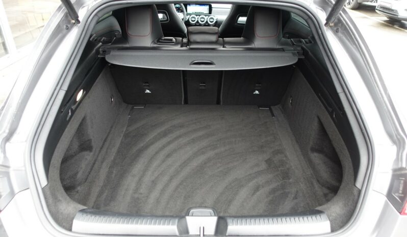 MERCEDES CLA 200D SHOOTING BRAKE 8G-DCT 150 CH AMG-LINE complet