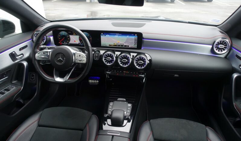 MERCEDES CLA 200D SHOOTING BRAKE 8G-DCT 150 CH AMG-LINE complet