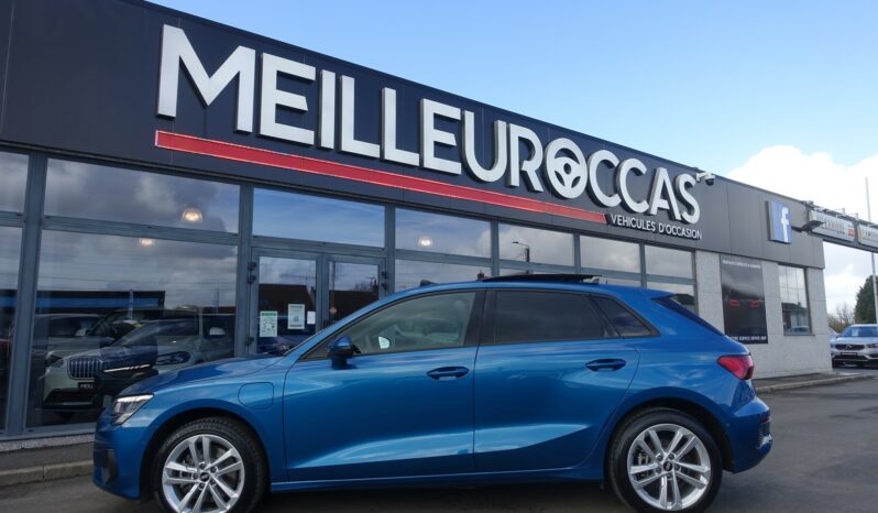 AUDI A3 SPORTBACK 40 TFSI E TRON S-TRONIC 204 CH HYBRIDE RECHARGEABLE S-LINE complet