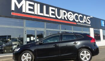 VOLVO V40 2.0L D2 GEARTRONIC 120CH BLACK EDITION complet