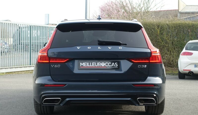 VOLVO V 60 D3 2.0 L GEARTRONIC 150CH R-DESIGN complet