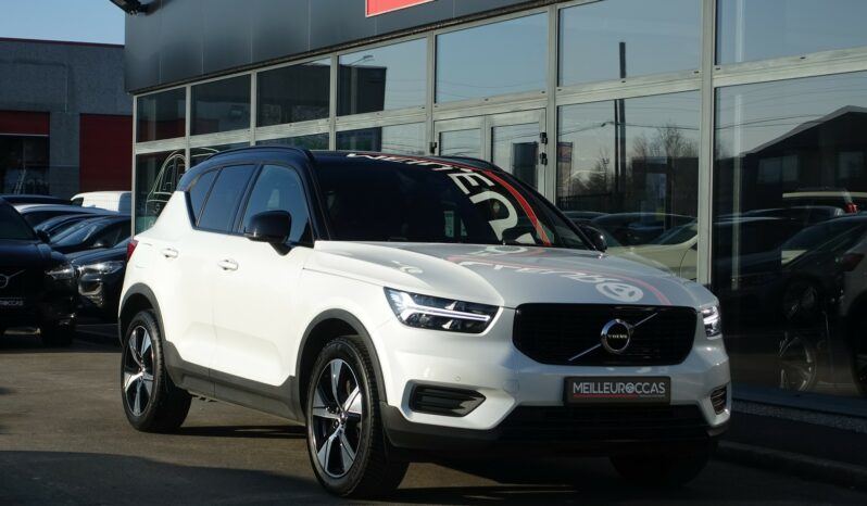VOLVO XC 40 T4 HYBRIDE RECHARGEABLE GEARTRONIC 211 CH  R-DESIGN complet