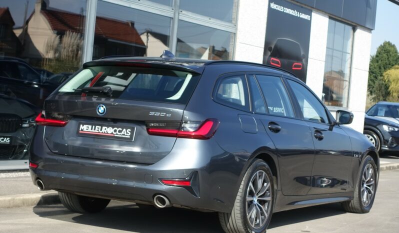 BMW 330 E HYBRIDE RECHARGEABLE 292 CH complet