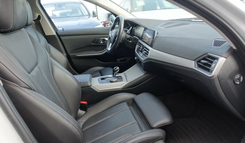 BMW 320 DA BERLINE BVA SERIE 3 complet