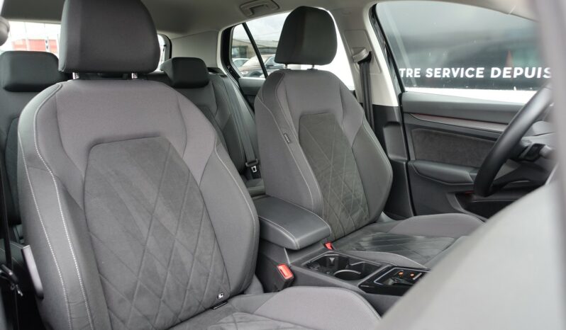 VOLKSWAGEN GOLF VIII HYBRIDE RECHARGEABLE 204 CH  STYLE complet