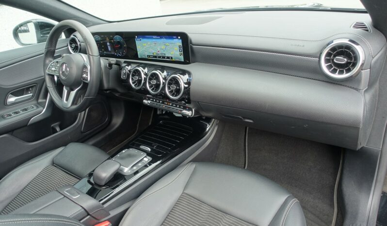 MERCEDES CLA 180D SHOOTING BRAKE 8G-DCT complet