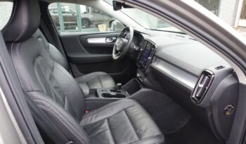 VOLVO XC 40 T4 HYBRIDE RECHARGEABLE GEARTRONIC 211 CH INSCRIPTION complet