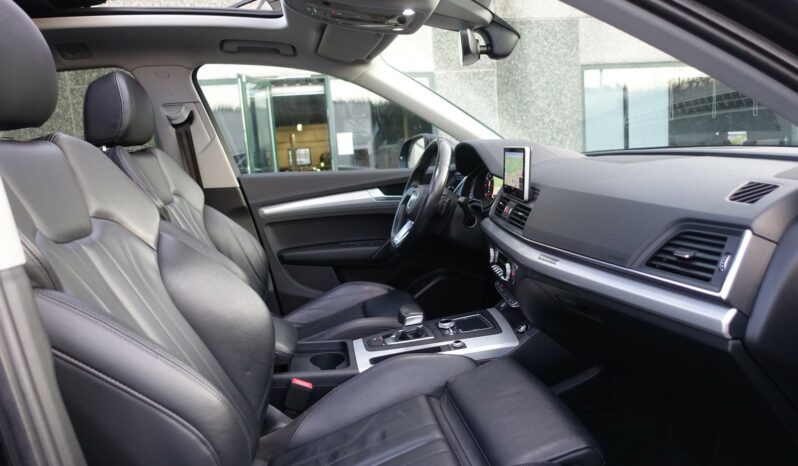 AUDI Q5 2.0L TDI QUATTRO S-TRONIC 163 CH complet