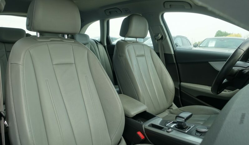 AUDI A4 AVANT 2.0L TDI S-TRONIC 150 CH complet