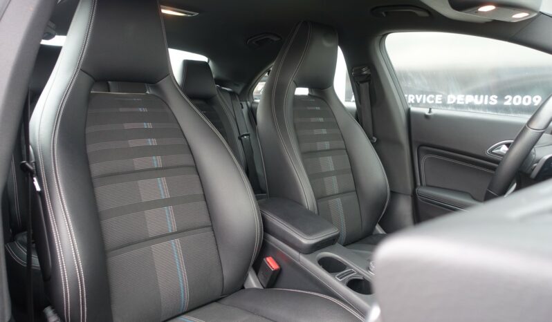 MERCEDES CLASSE CLA 180 I BERLINE 7G-DCT complet