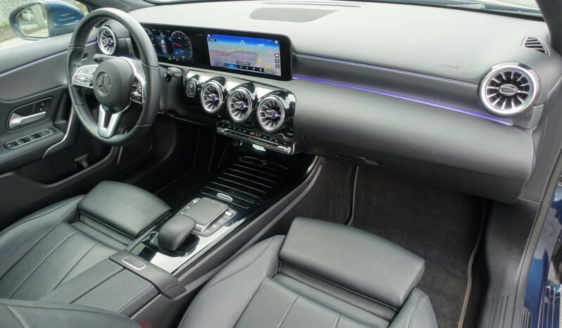 MERCEDES CLASSE A 250 E BERLINE 218 CH EQ POWER HYBRIDE 8G-DCT complet