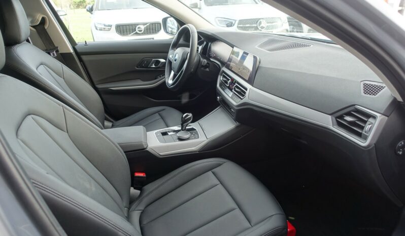 BMW 318 DA TOURING 150 CH SERIE 3 BVA complet