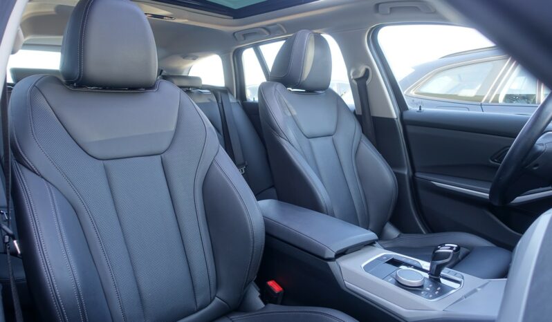 BMW 330 E HYBRIDE RECHARGEABLE 292 CH complet