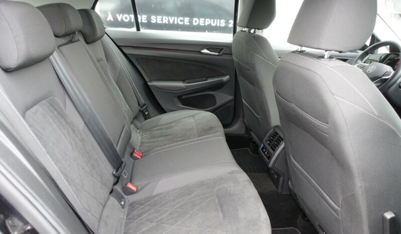 VOLKSWAGEN GOLF VIII HYBRIDE RECHARGEABLE 204 CH  STYLE complet