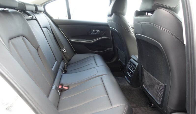 BMW 320 DA BERLINE BVA SERIE 3 complet