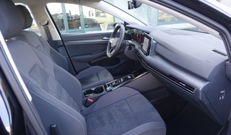 VOLKSWAGEN GOLF VIII HYBRIDE RECHARGEABLE 204 CH  STYLE complet