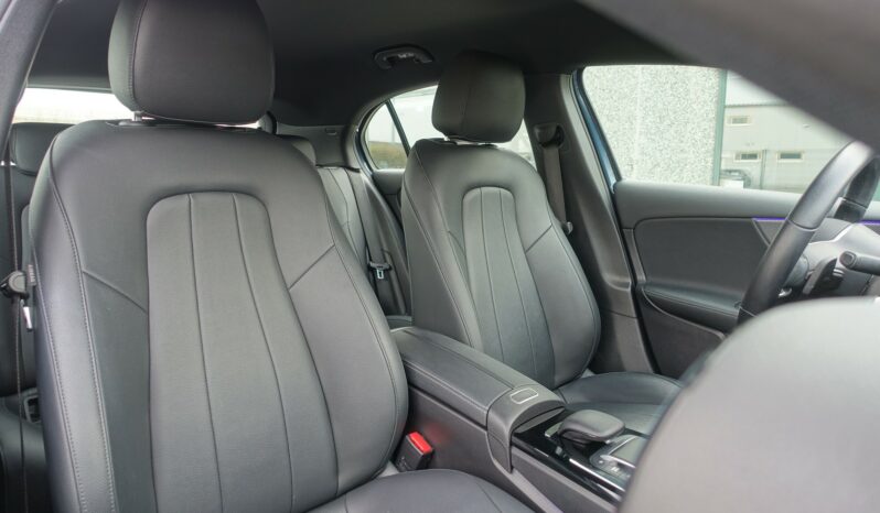 MERCEDES CLASSE A 250 E BERLINE 218 CH EQ POWER HYBRIDE 8G-DCT complet