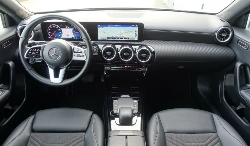 MERCEDES CLASSE A 180D 8G-DCT complet