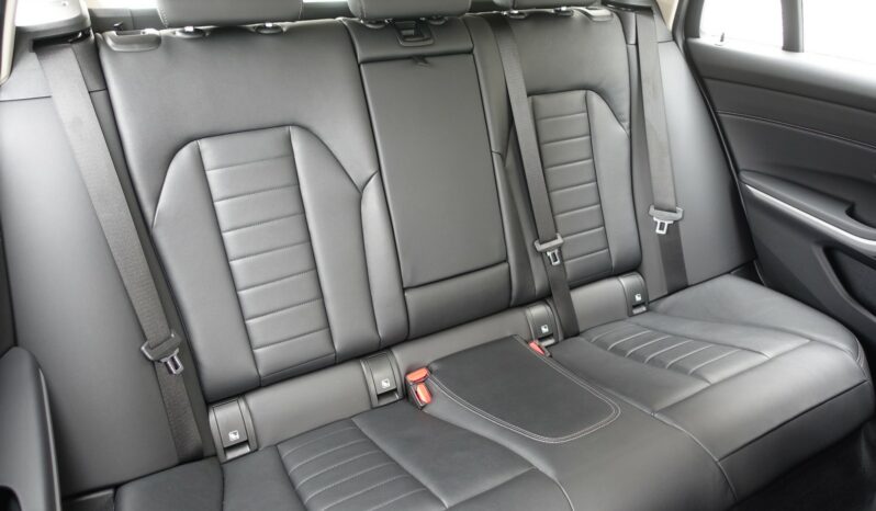 BMW 320 E TOURING HYBRIDE RECHARGEABLE 204 CH complet