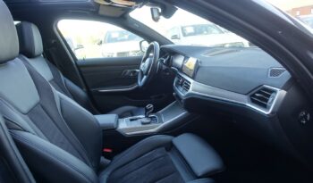 BMW 320 E BERLINE HYBRIDE RECHARGEABLE PACK M complet