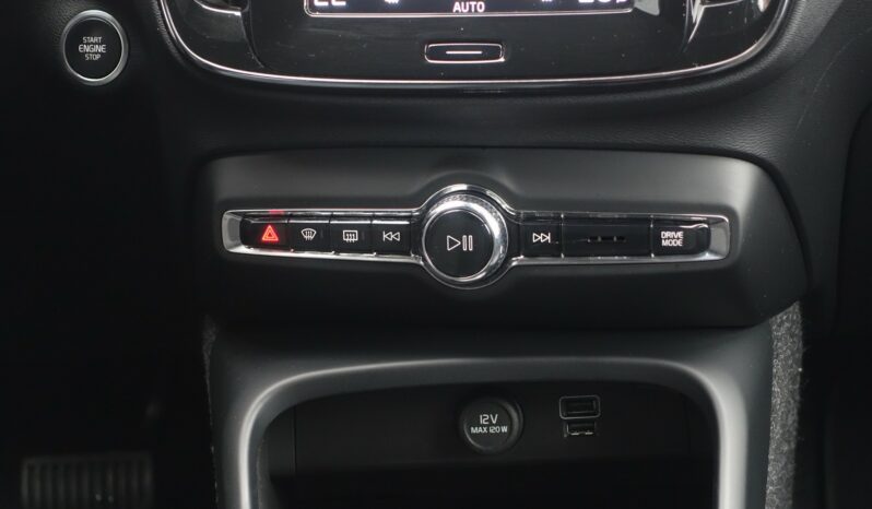 VOLVO XC 40 T4 HYBRIDE RECHARGEABLE GEARTRONIC 211 CH  INSCRIPTION complet