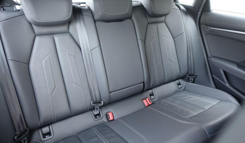 AUDI A3 SPORTBACK 35 TDI S-TRONIC 150 CH S-LINE INT complet