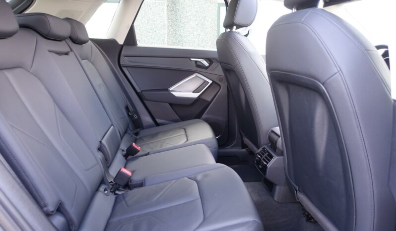 AUDI Q3 35 TDI 150 CH S-TRONIC complet