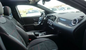 MERCEDES CLASSE GLA 250 E HYBRIDE RECHARGEABLE 262 CH AMG-LINE complet